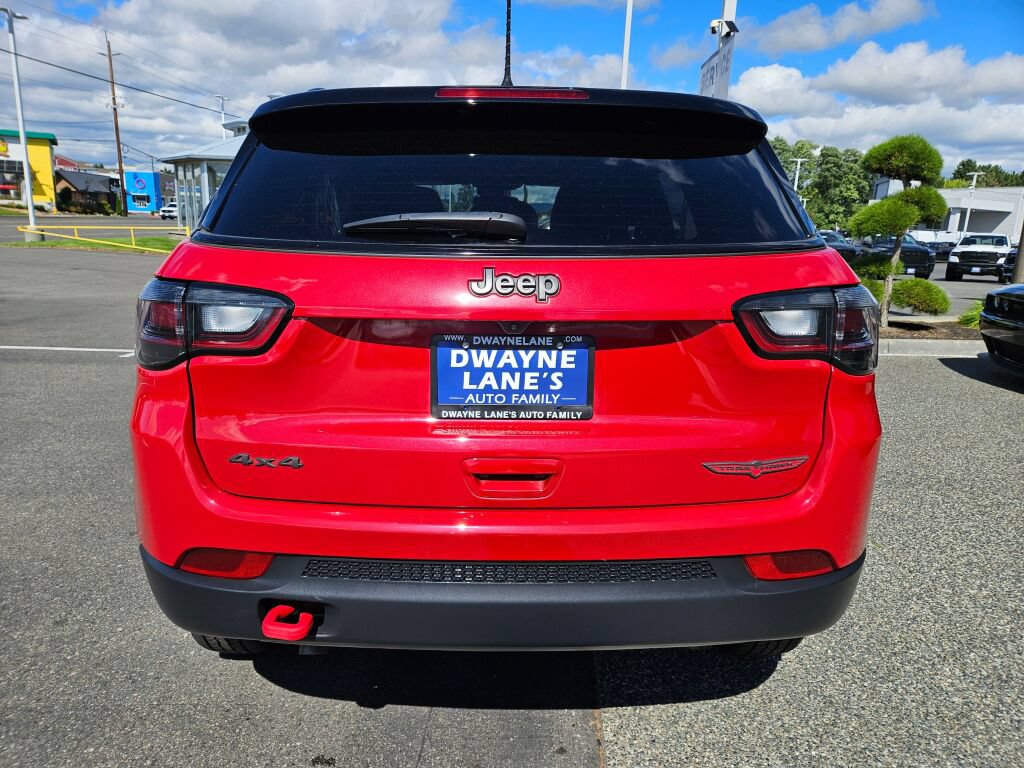 Used 2023 Jeep Compass Trailhawk w/ Trailhawk Elite Group AWD/4WD image 4