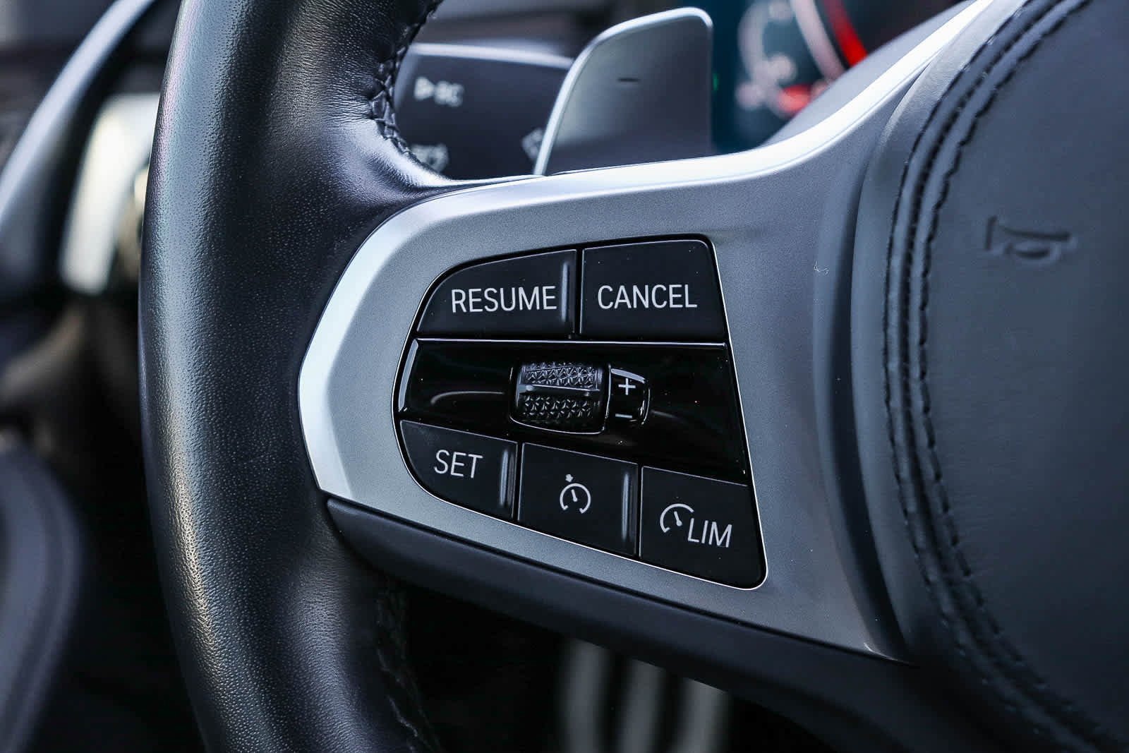 Used 2023 BMW 540i w/ M Sport Package image 20