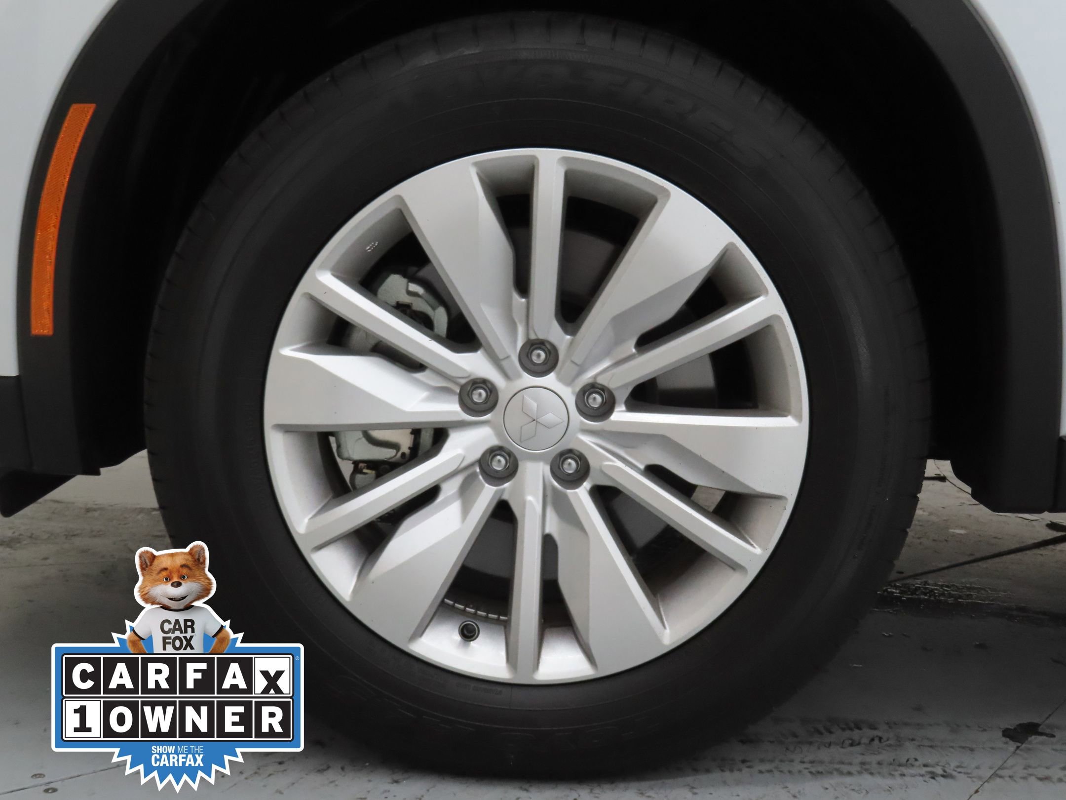 Used 2025 Mitsubishi Outlander ES image 23