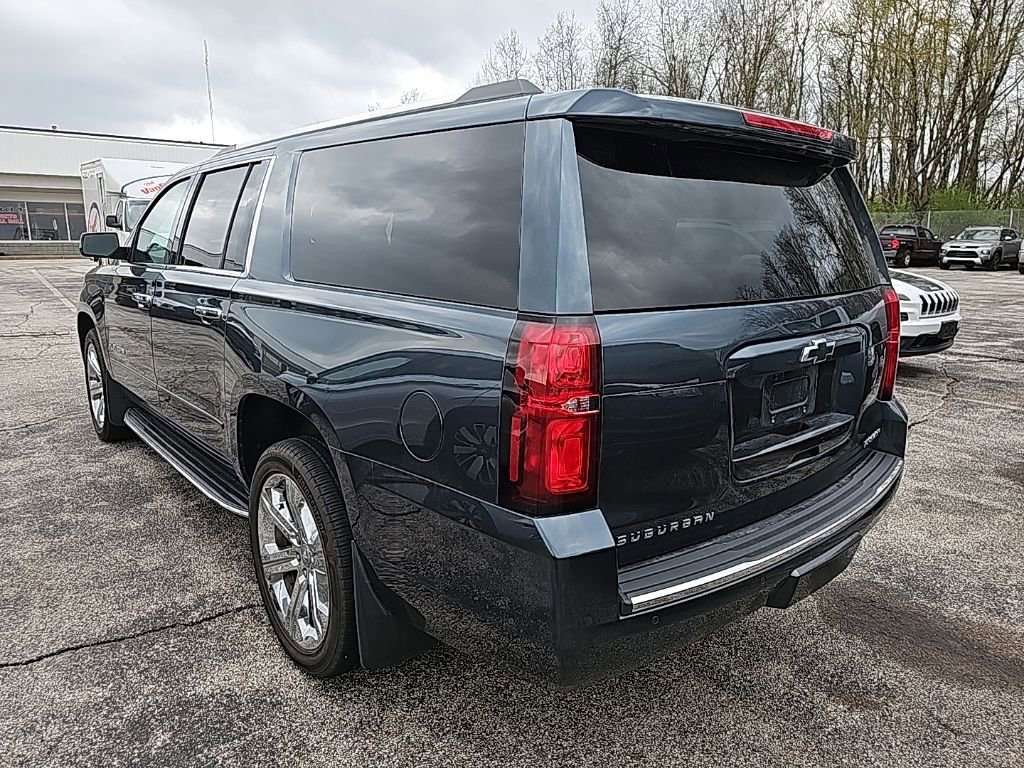 Used 2019 Chevrolet Suburban Premier image 9