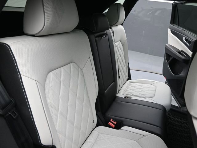 New 2025 Volkswagen Atlas Cross Sport SEL Premium R-Line image 27