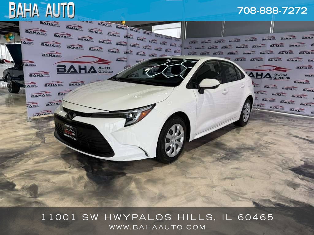 Used 2026 Toyota Corolla LE image 1