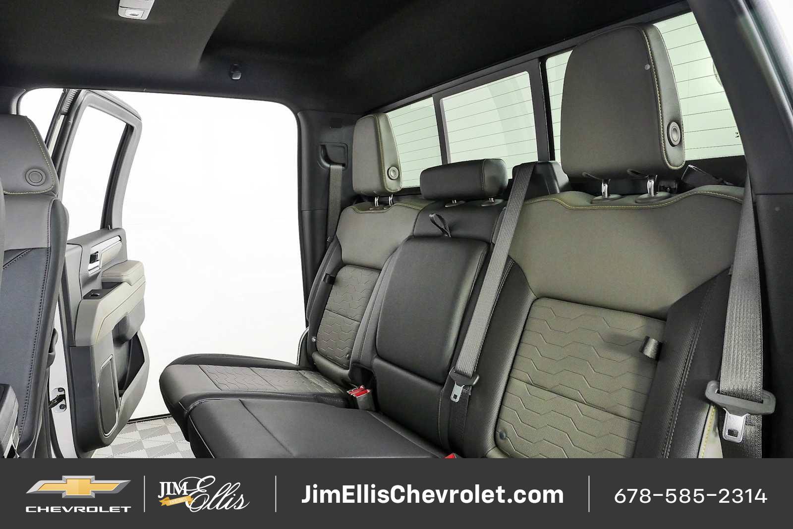 New 2026 Chevrolet Silverado 2500 ZR2 AWD/4WD image 19