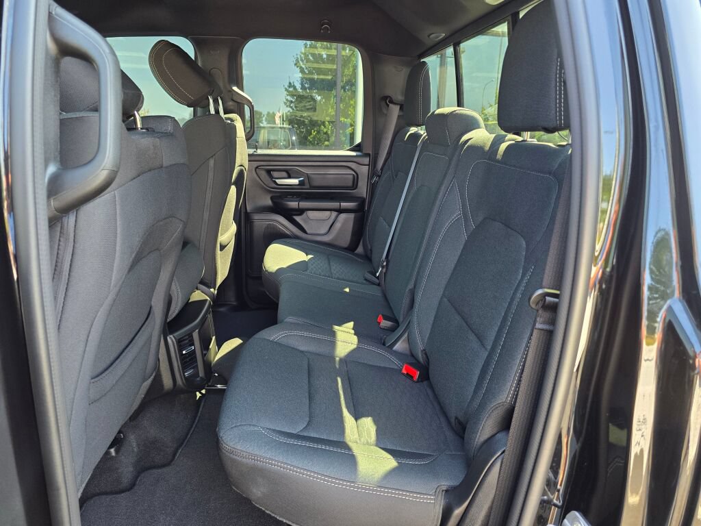 Used 2025 RAM 1500 Tradesman AWD/4WD image 18