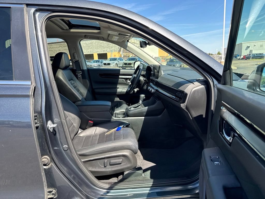 Used 2024 Honda CR-V EX-L image 40