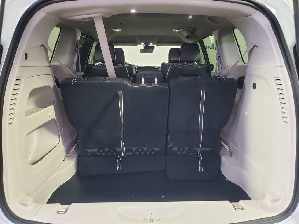 Used 2023 Chrysler Pacifica Touring-L FWD image 30