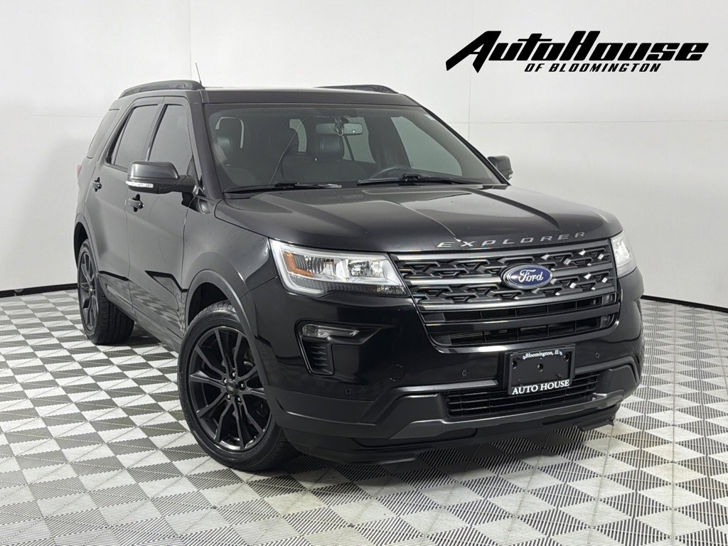 Used 2018 Ford Explorer XLT w/ XLT Appearance Package AWD/4WD image 1
