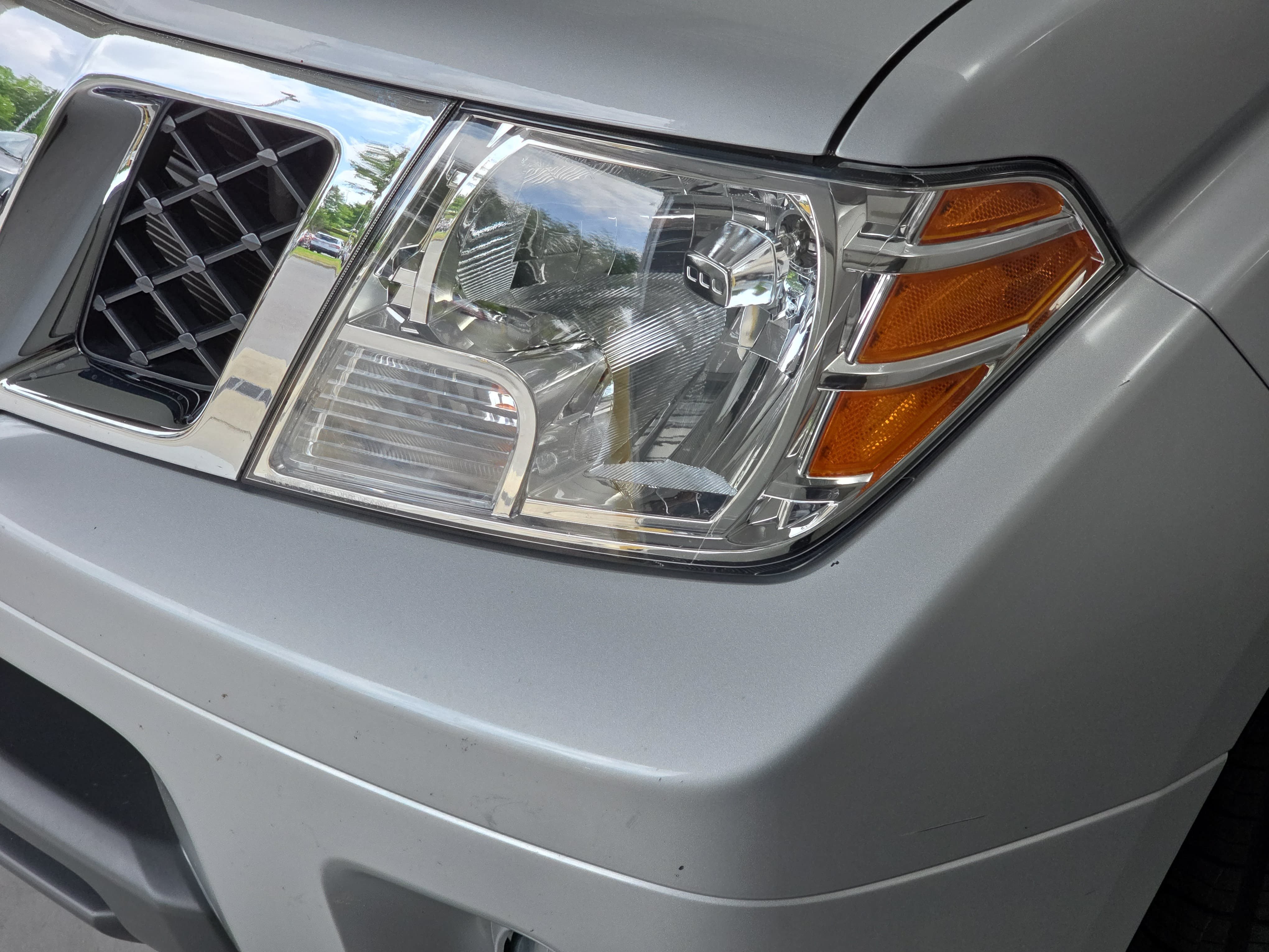 Certified 2020 Nissan Frontier SV RWD image 29