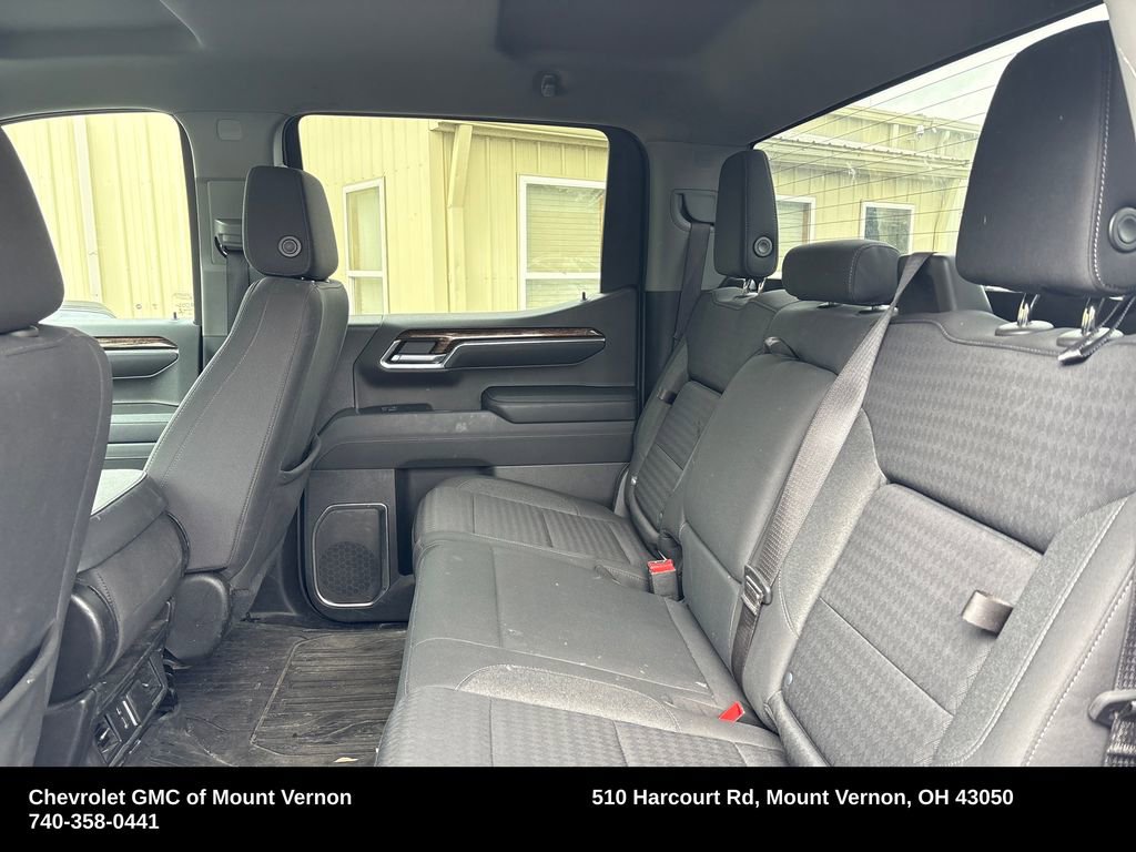 Used 2022 GMC Sierra 1500 Elevation w/ LPO, Elevation Black Package AWD/4WD image 19