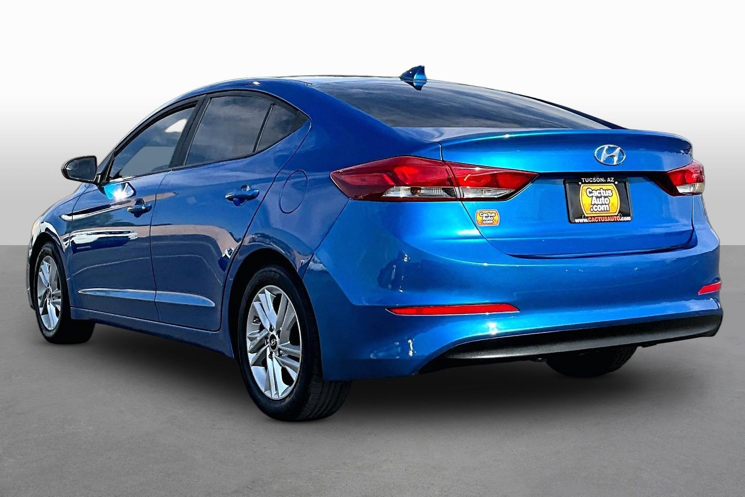Used 2017 Hyundai Elantra SE FWD image 11
