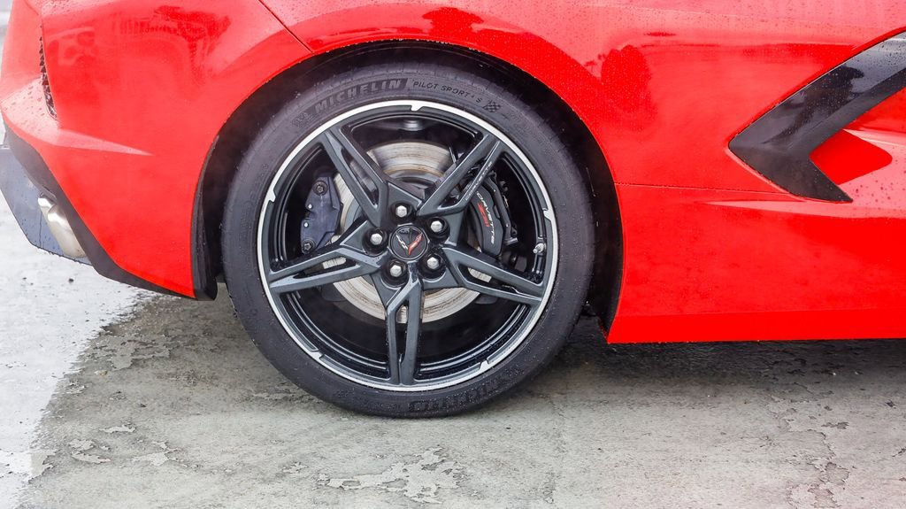 Used 2021 Chevrolet Corvette Stingray Preferred Conv w/ Z51 Performance Package image 12