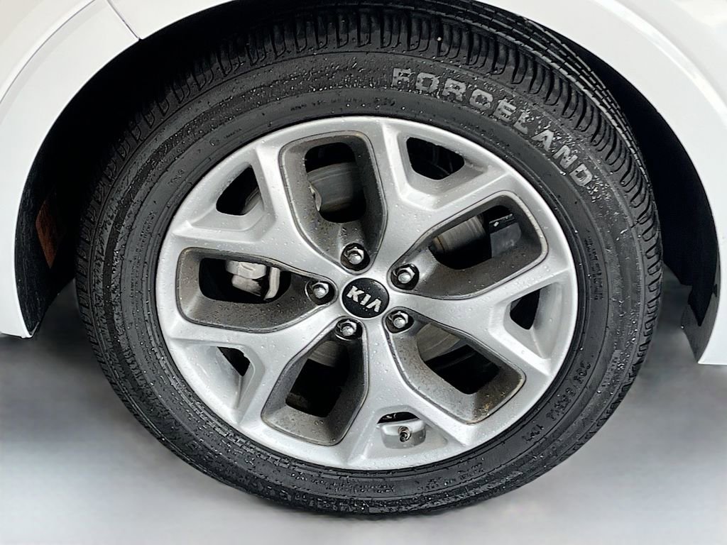 Used 2020 Kia Sorento SX image 34