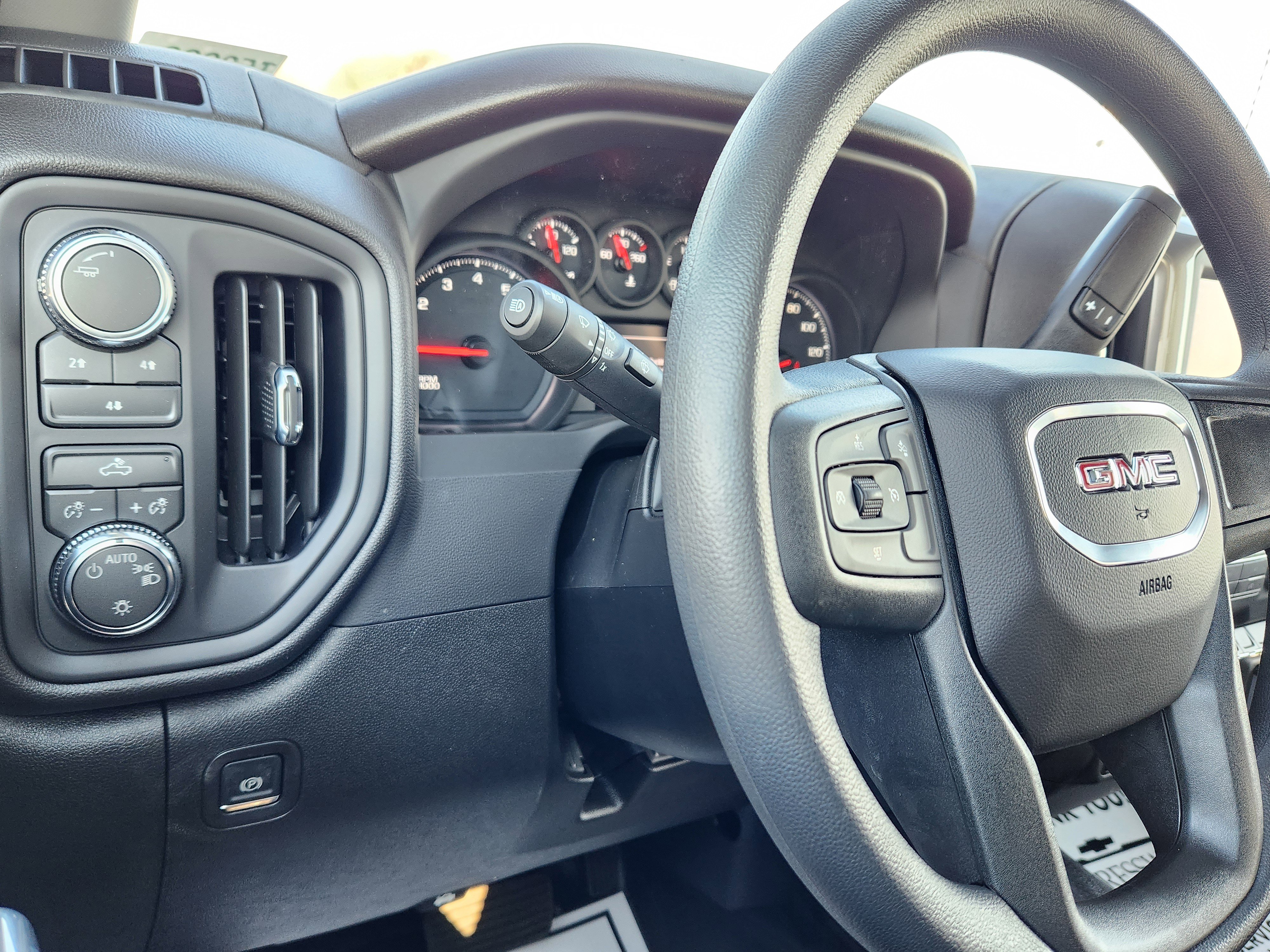 New 2026 GMC Sierra 2500 Pro image 16