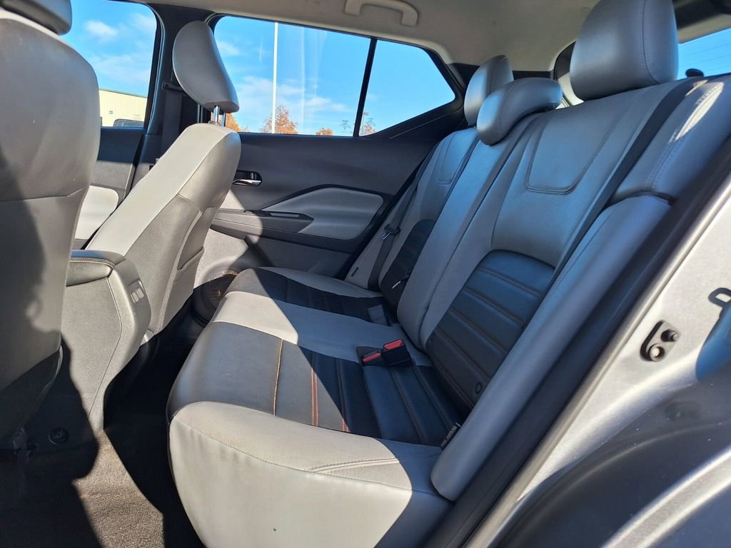 Used 2024 Nissan Kicks SR w/ SR Premium Package image 10