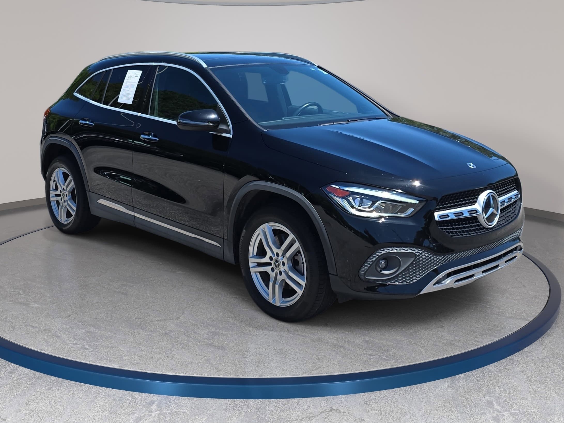 Used 2021 Mercedes-Benz GLA 250 4MATIC image 3