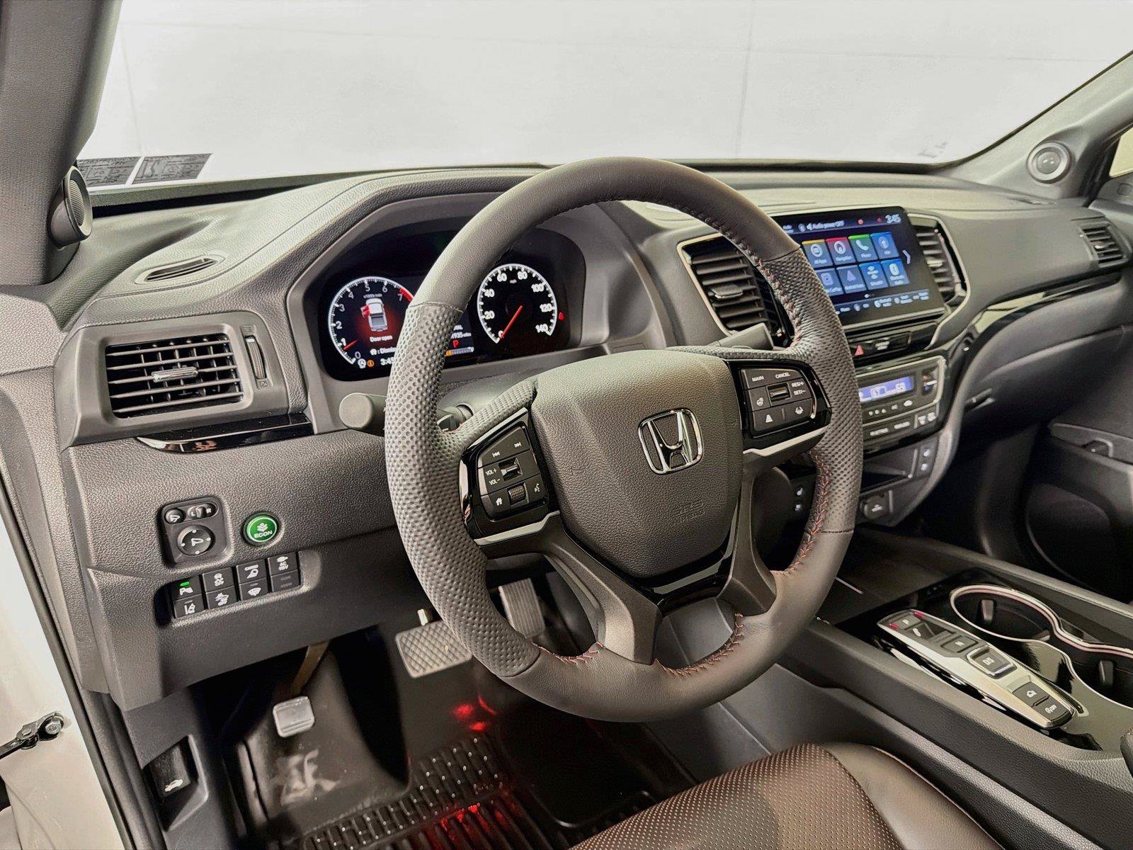 Used 2026 Honda Ridgeline Black Edition image 16