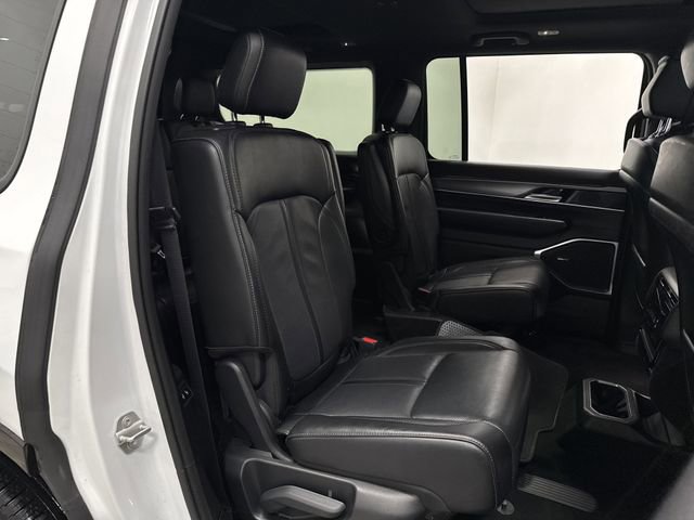 Used 2024 Jeep Wagoneer Series II image 34