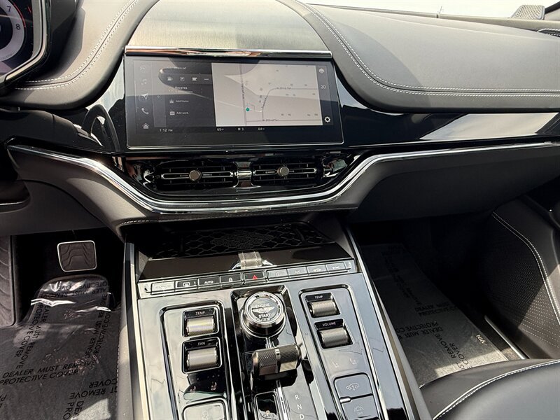 Used 2025 Aston Martin DBX 707 AWD/4WD image 18