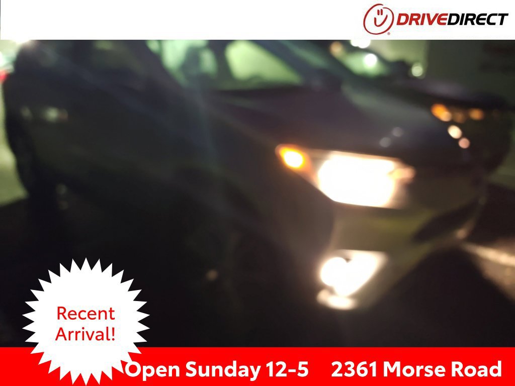Used 2018 Toyota RAV4 XLE FWD image 1