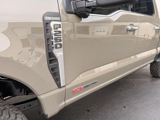 New 2027 Ford F250 King Ranch w/ Tremor Off-Road Package AWD/4WD image 38