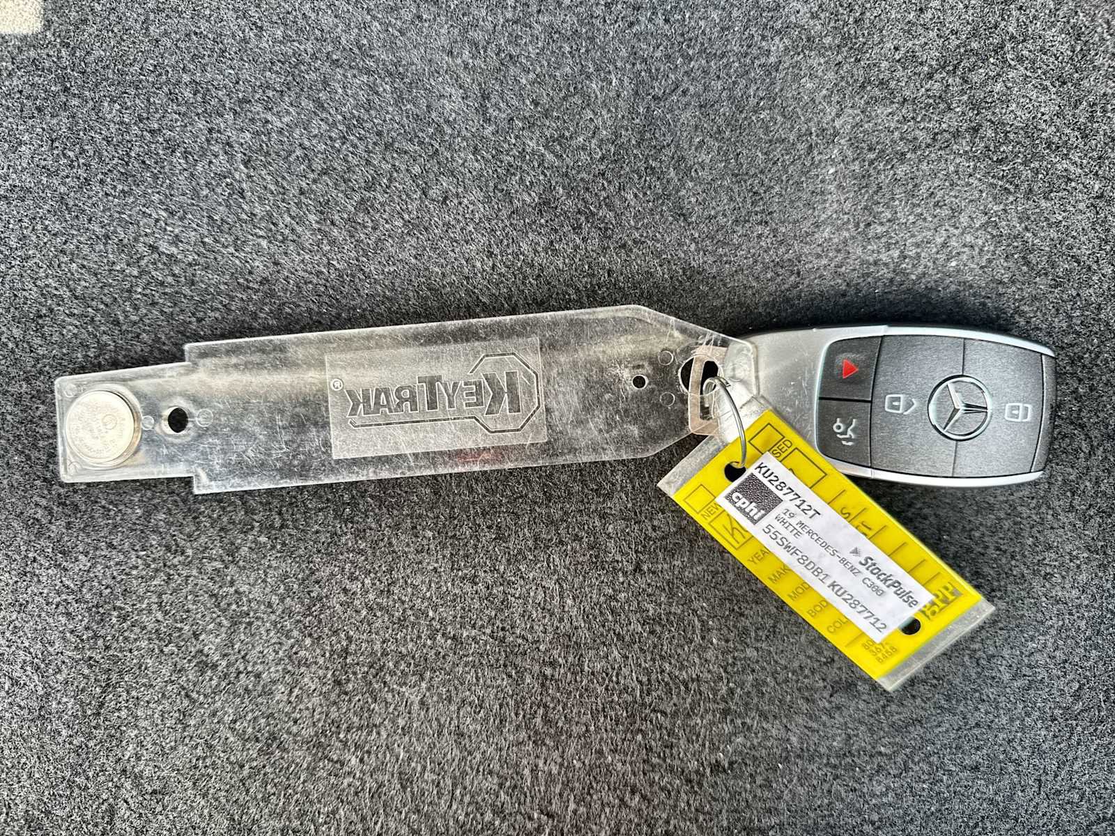 Used 2019 Mercedes-Benz C 300 Sedan image 26