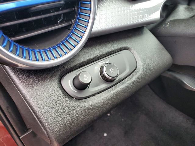 Certified 2024 Chevrolet Trax LT w/ Driver Confidence Package image 20