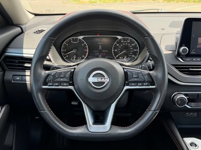 Used 2023 Nissan Altima 2.5 SR AWD/4WD image 14