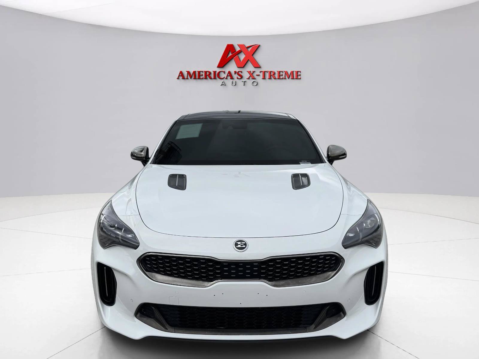 Used 2021 Kia Stinger GT1 RWD image 9