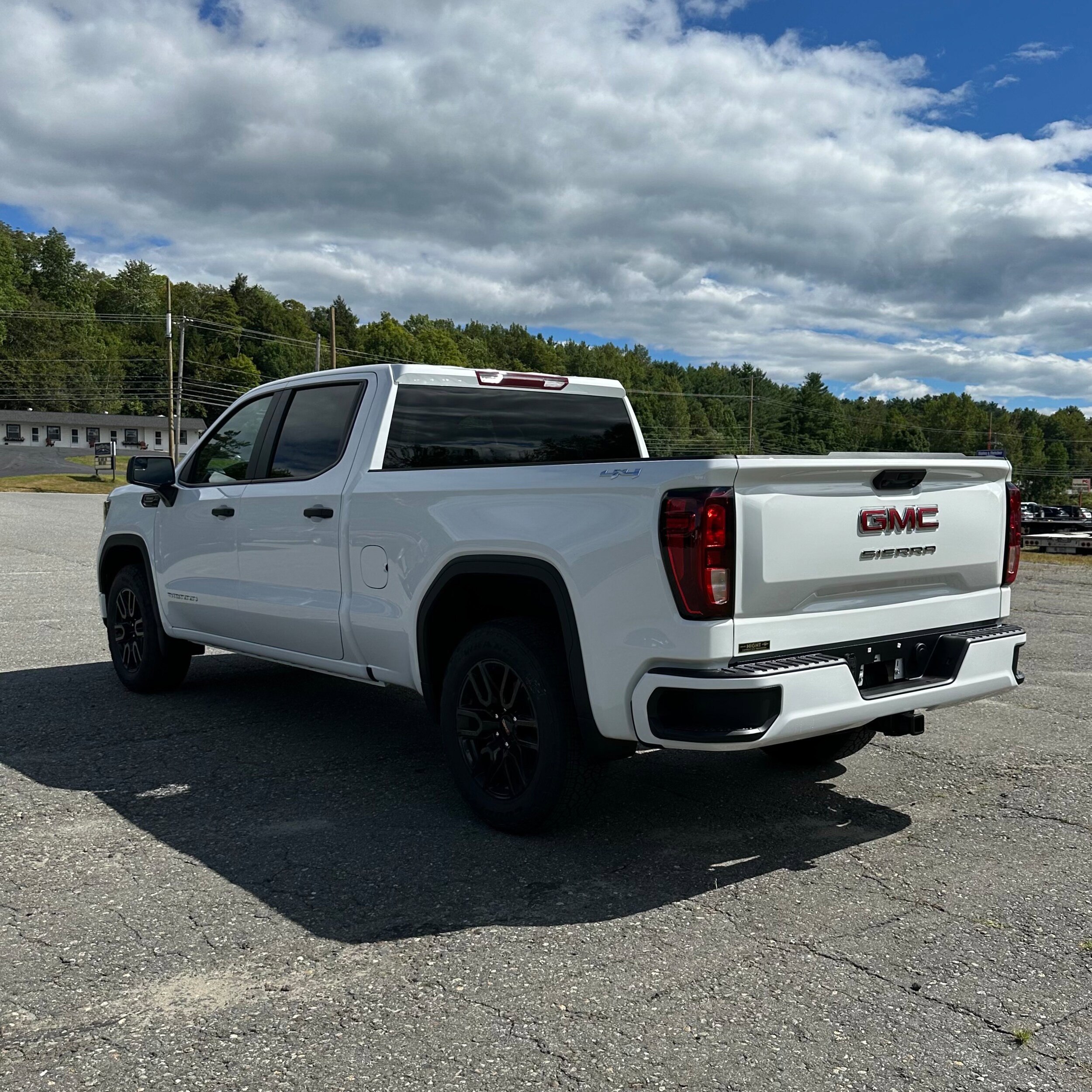 New 2026 GMC Sierra 1500 Pro w/ Graphite Edition AWD/4WD image 5