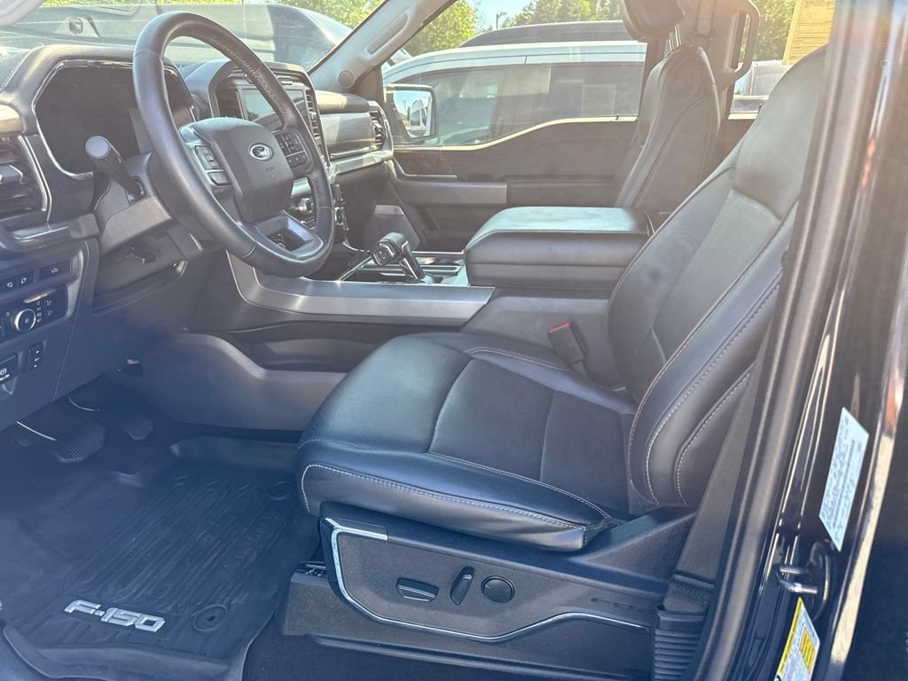Used 2022 Ford F150 Lariat w/ Max Trailer Tow Package AWD/4WD image 3