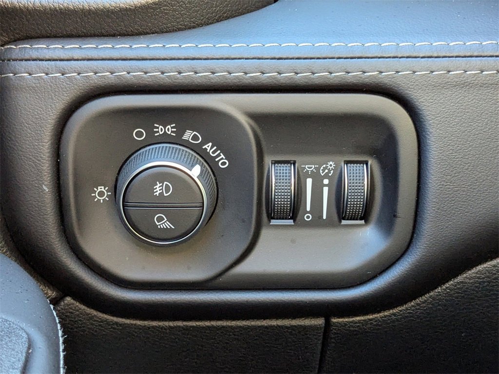 New 2026 RAM 2500 Rebel w/ Rebel Level 2 Equipment Group image 22