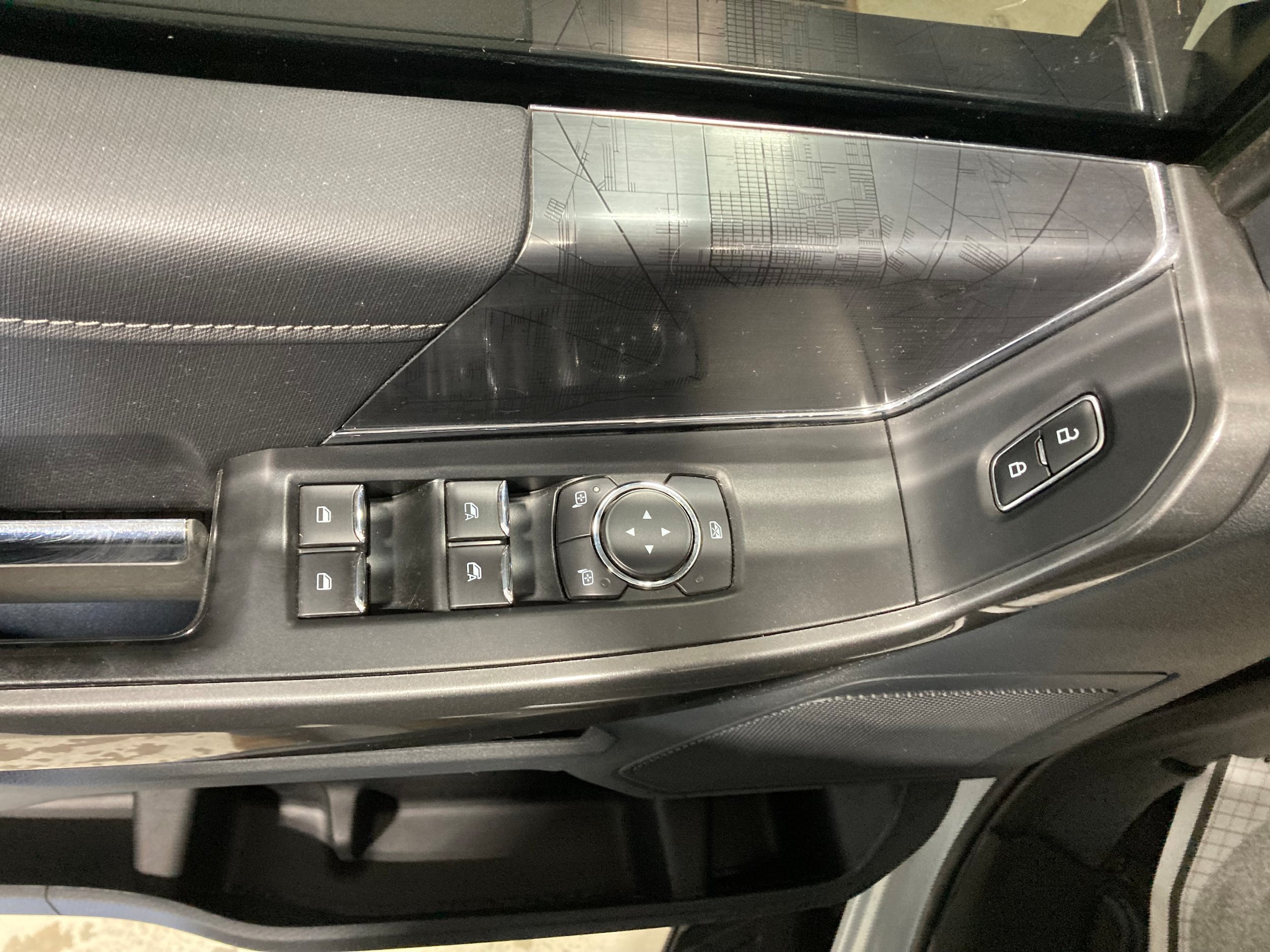 Used 2022 Ford F150 XLT w/ Equipment Group 302A High AWD/4WD image 16