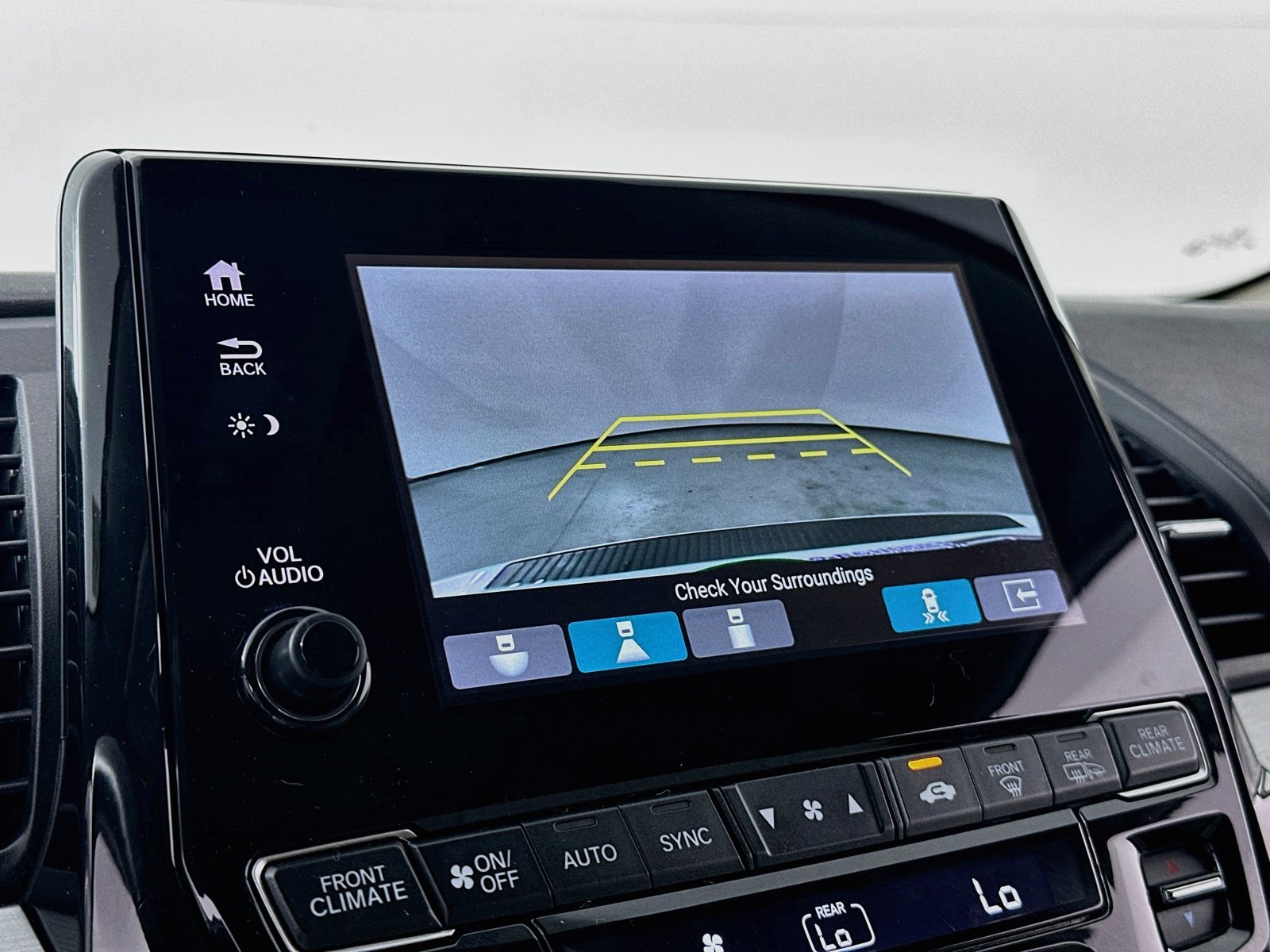 Used 2023 Honda Odyssey Touring image 14