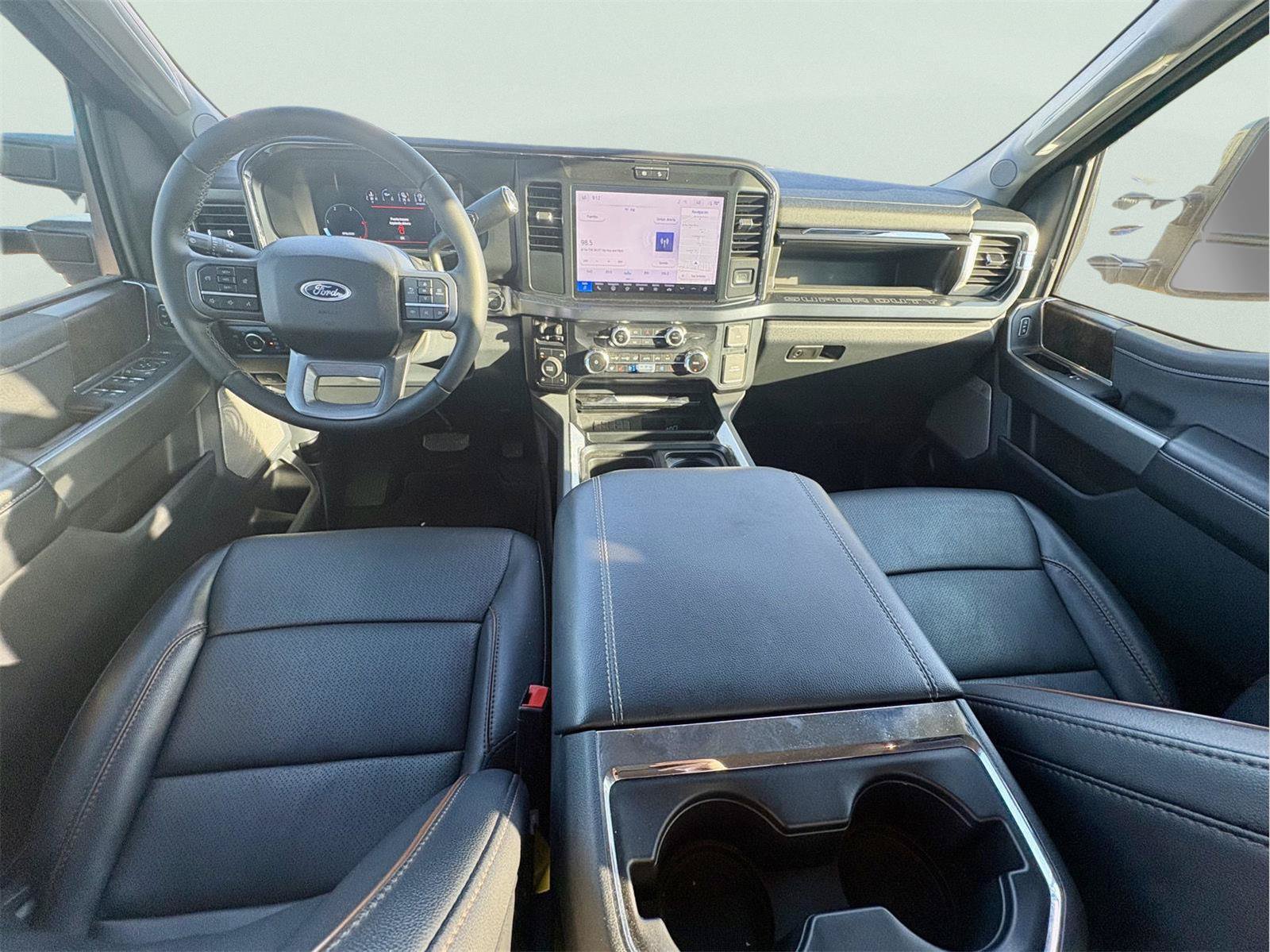 Used 2025 Ford F250 Lariat w/ FX4 Off-Road Package AWD/4WD image 15