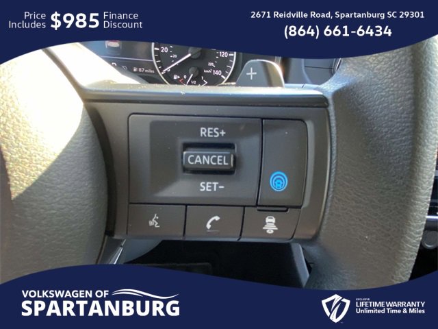 Used 2024 Nissan Rogue SV image 22