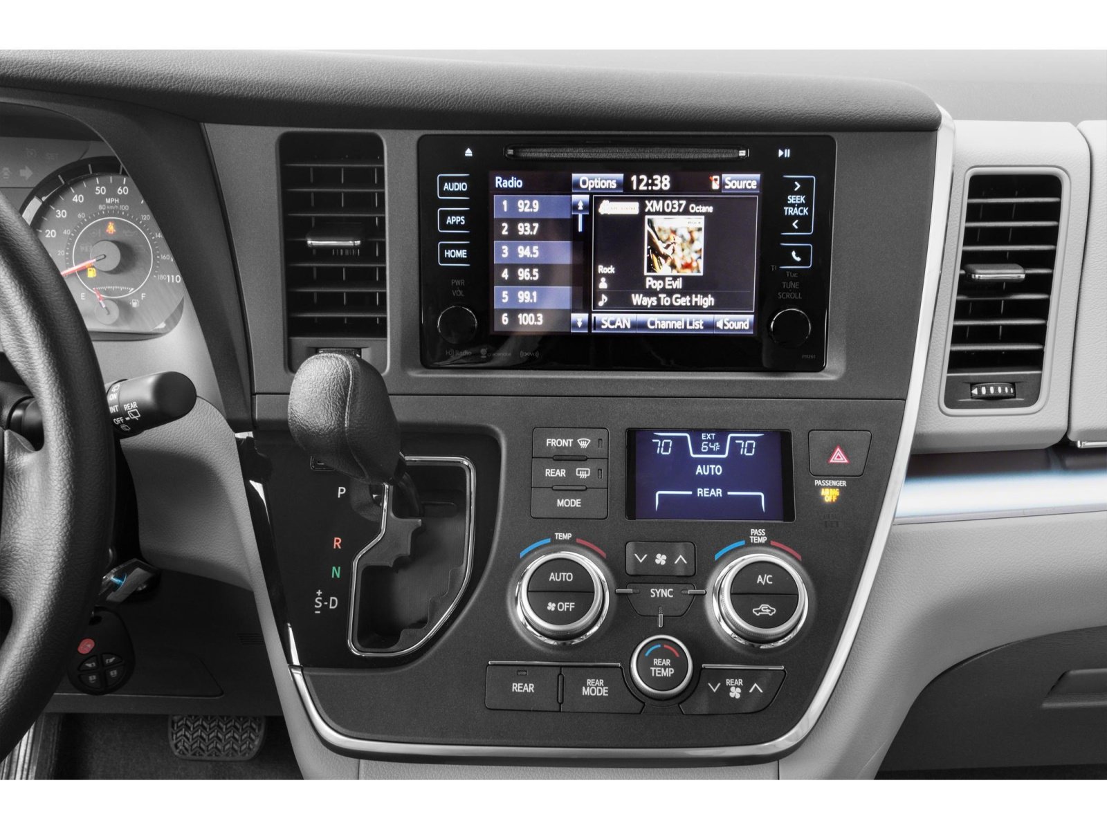 Used 2015 Toyota Sienna LE AWD/4WD image 7