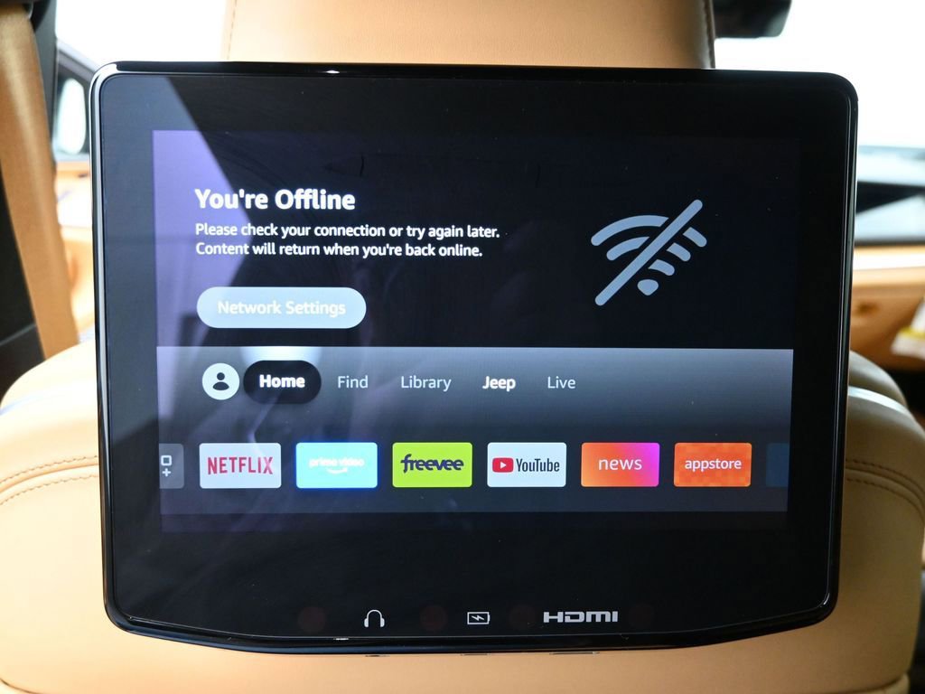 Used 2024 Jeep Grand Cherokee L Summit image 36