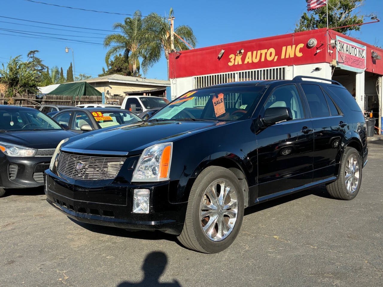 Used 2004 Cadillac SRX AWD/4WD image 2