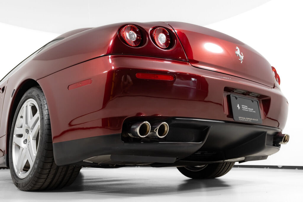 Used 2005 Ferrari 612 Scaglietti RWD image 17