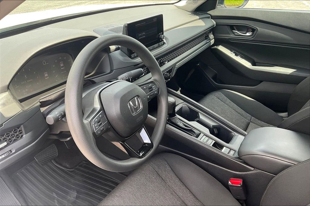 Certified 2024 Honda Accord EX image 25