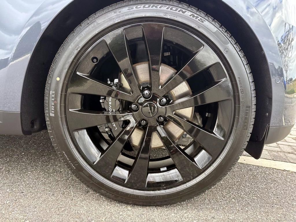 New 2026 Land Rover Range Rover Sport SE image 10