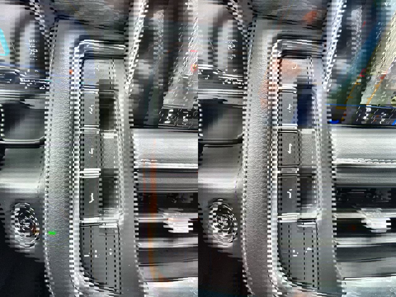 Used 2023 Chevrolet Tahoe LT w/ Luxury Package image 16