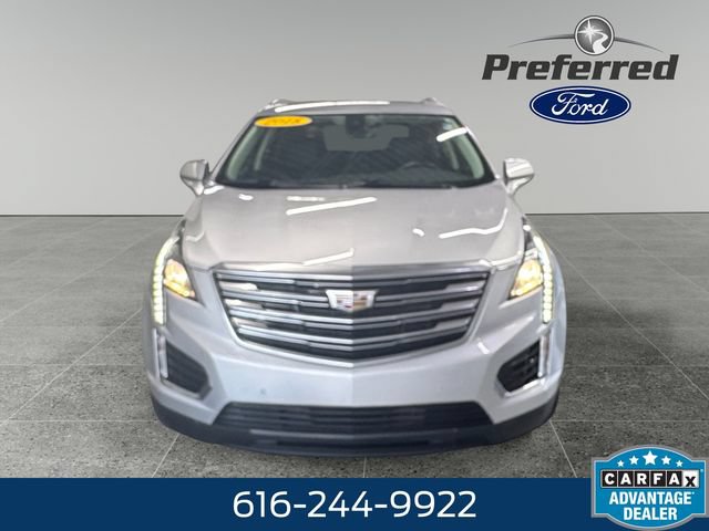 Used 2018 Cadillac XT5 Luxury w/ Driver Awareness Package AWD/4WD image 11