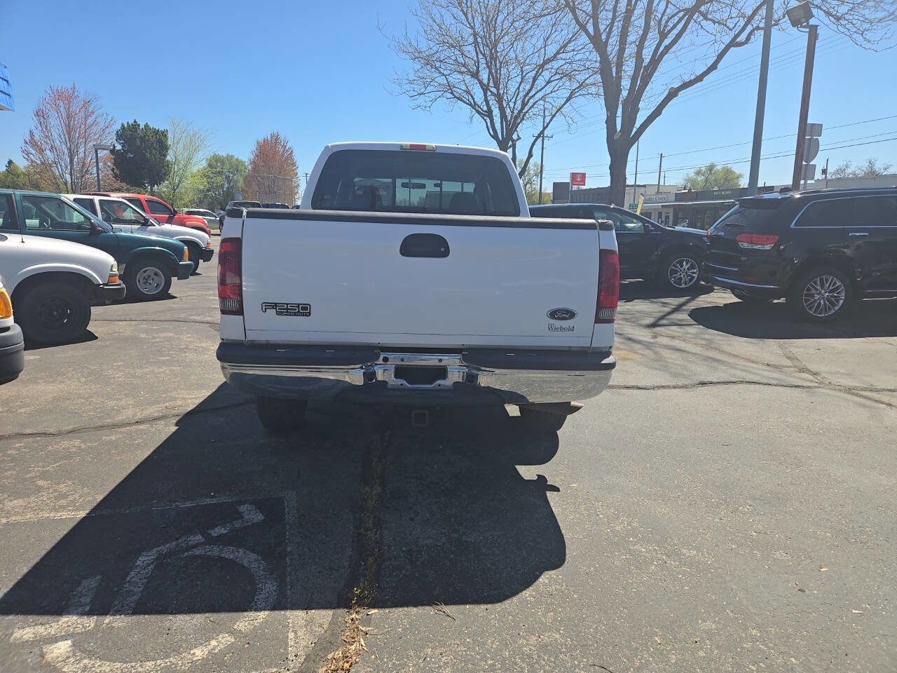 Used 2003 Ford F250 XLT image 6