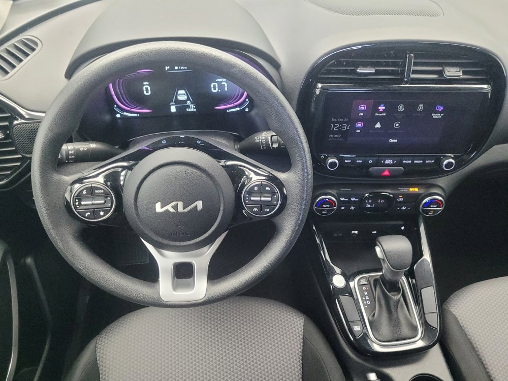 Used 2023 Kia Soul S image 22