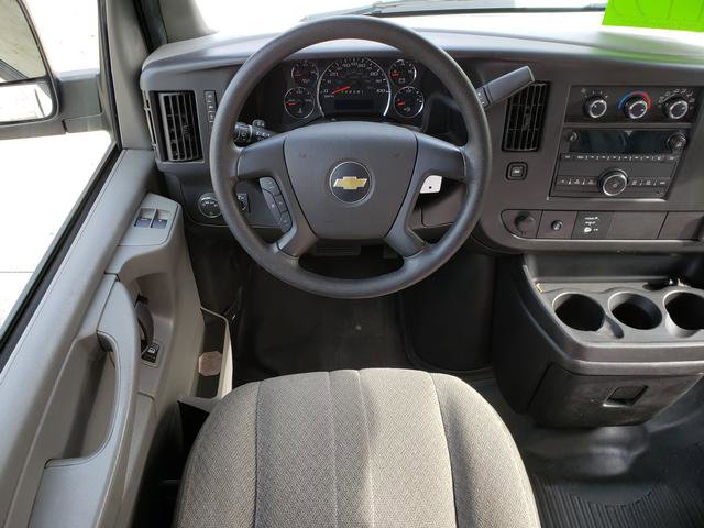 Used 2015 Chevrolet Express 2500 image 15