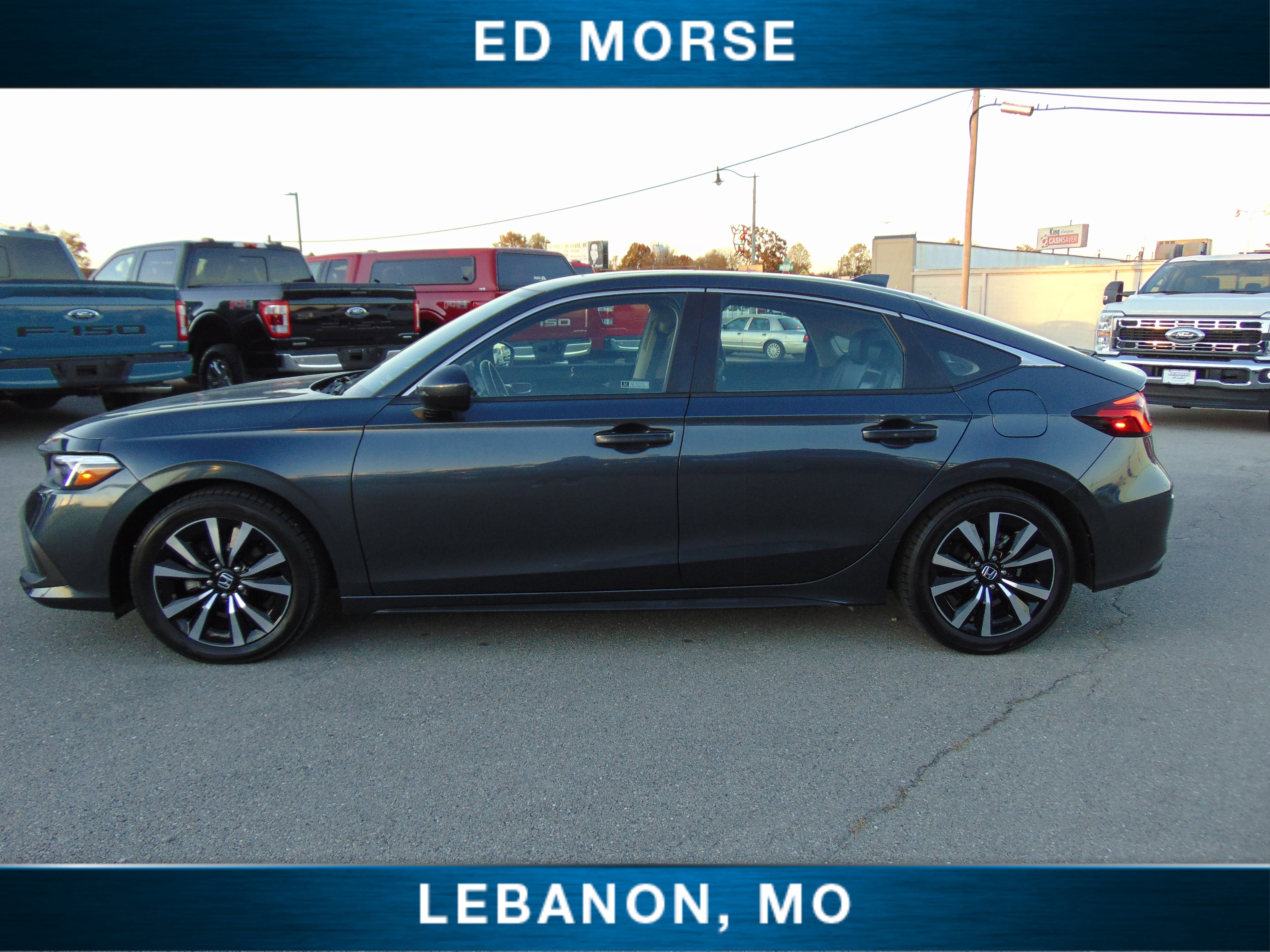 Used 2022 Honda Civic EX-L image 2