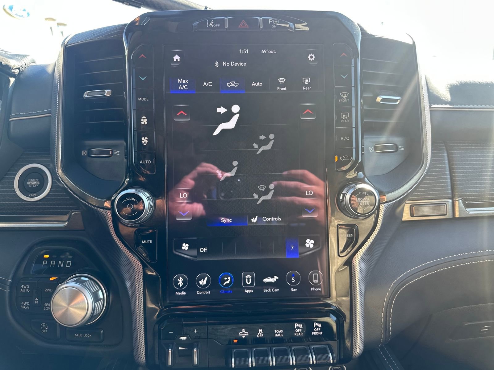 Used 2020 RAM 1500 Limited image 19