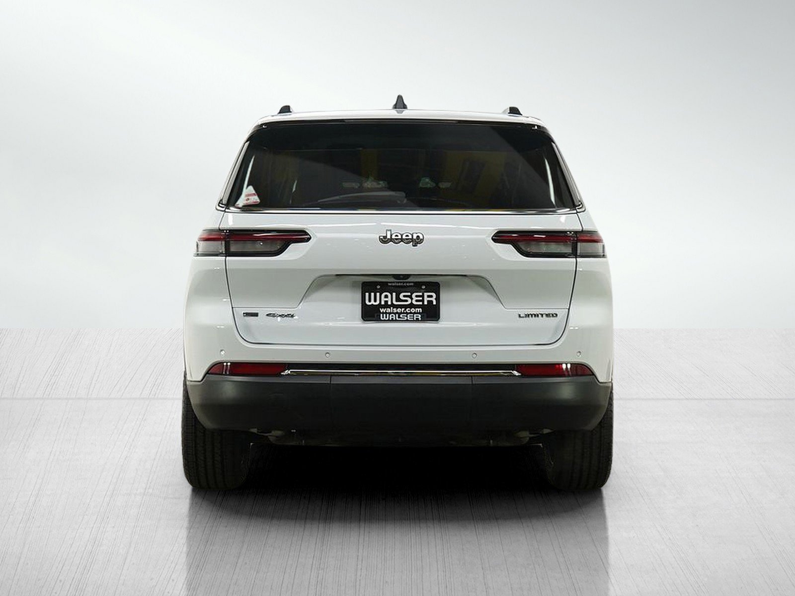 Used 2021 Jeep Grand Cherokee L Limited w/ Trailer Tow Group (B) image 4