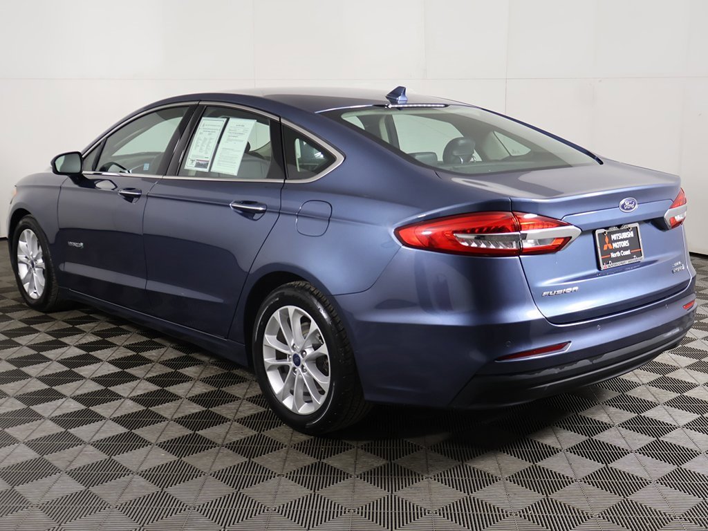 Used 2019 Ford Fusion SEL image 10